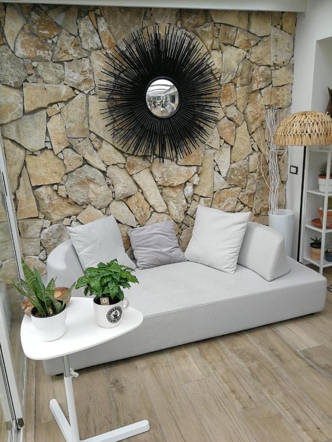 Bed and Breakfast Il Giardino Dei Limoni Aci Castello Zewnętrze zdjęcie