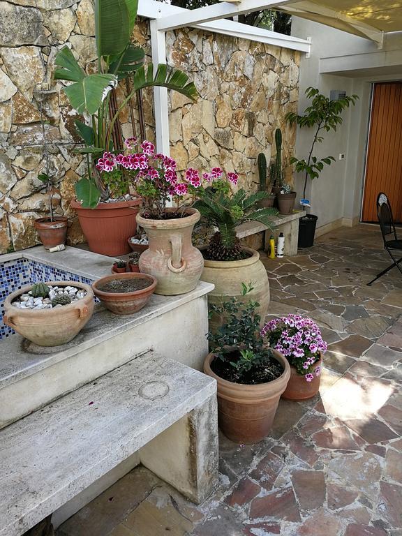 Bed and Breakfast Il Giardino Dei Limoni Aci Castello Zewnętrze zdjęcie