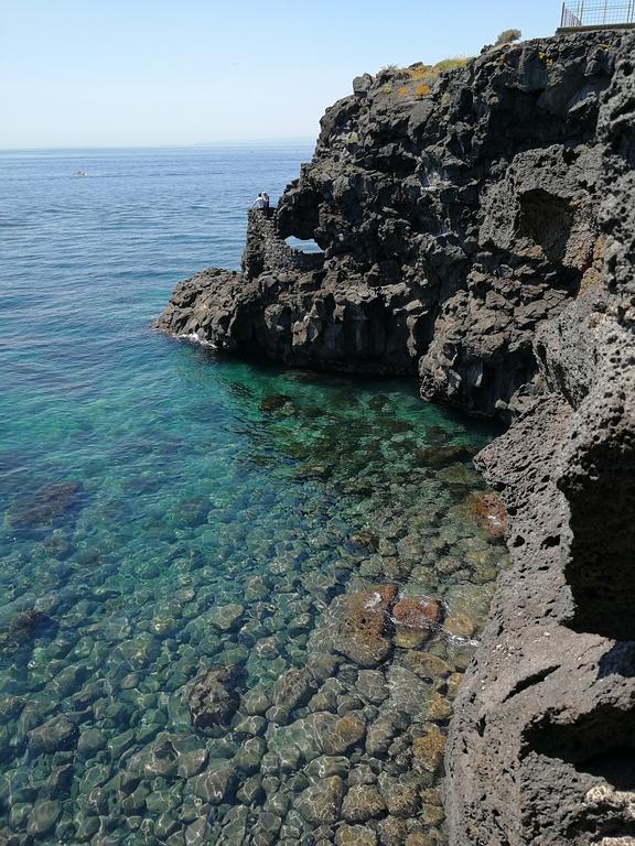 Bed and Breakfast Il Giardino Dei Limoni Aci Castello Zewnętrze zdjęcie